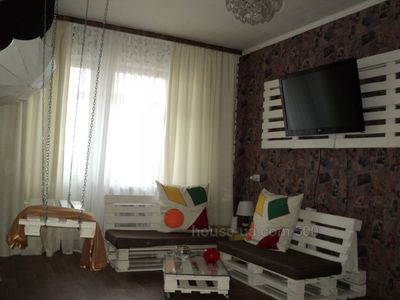 Vacation apartment, Slavina-ul, 10, Belaya Tserkov, Belocerkovskiy district, id 5211