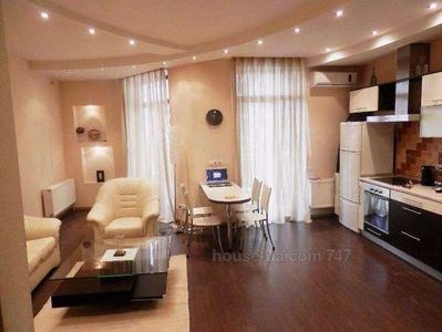 Vacation apartment, 10-Aprelya-pl-Primorskiy-rayon, Odessa, Arkadiya, Primorskiy district, id 8298