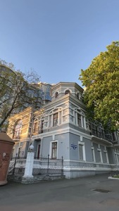 Rent a %profile%, Lidersovskiy-bulvar, Odessa, Primorskiy district, id 59326