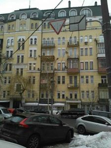 Rent an apartment, Kruglouniversitetskaya-ul, Kyiv, Centr, Shevchenkovskiy district, id 12636
